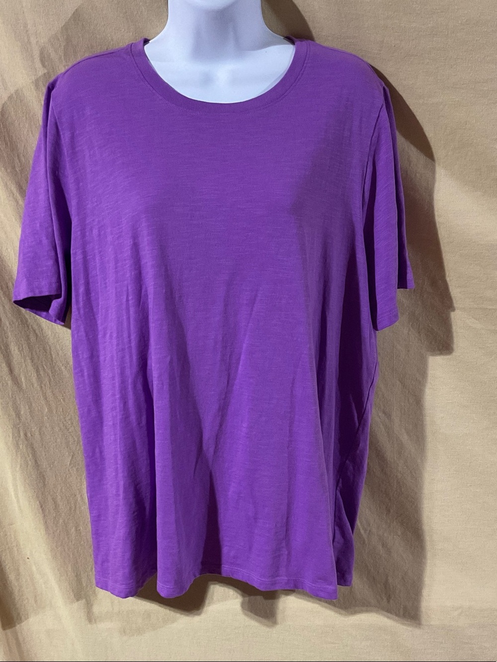 Lane Bryant Size 14/16 Purple Short Sleeve Crew Neck Tee